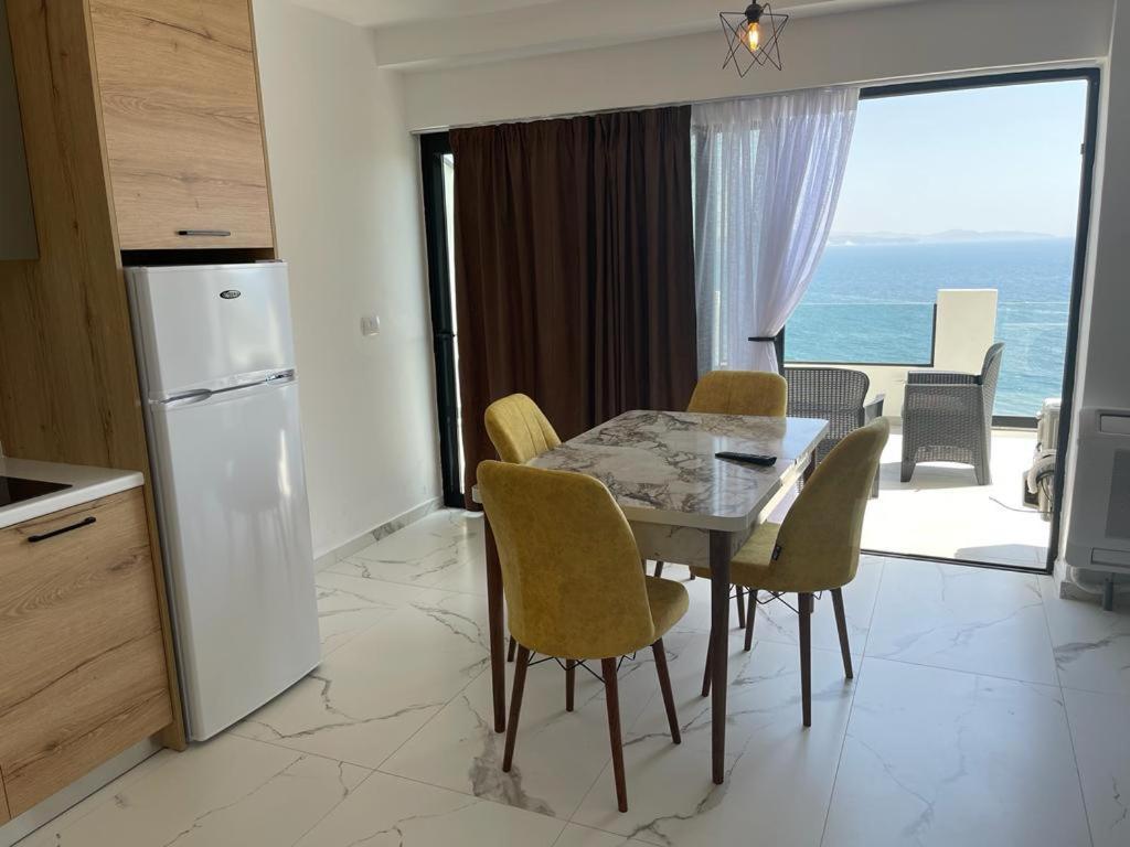 Sunrose Residences Sarande Sarandë Exterior foto