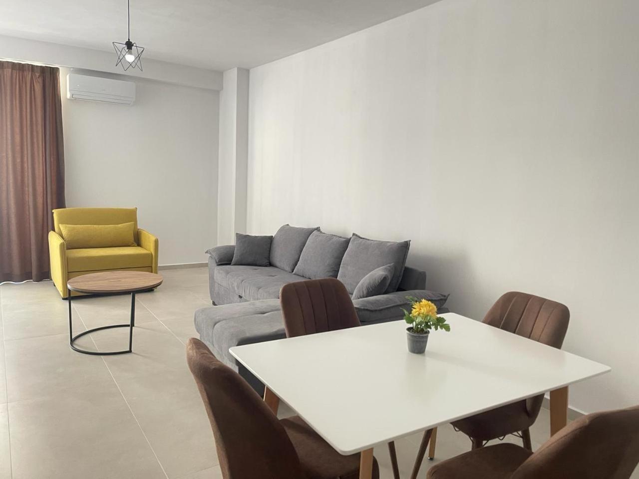 Sunrose Residences Sarande Sarandë Exterior foto
